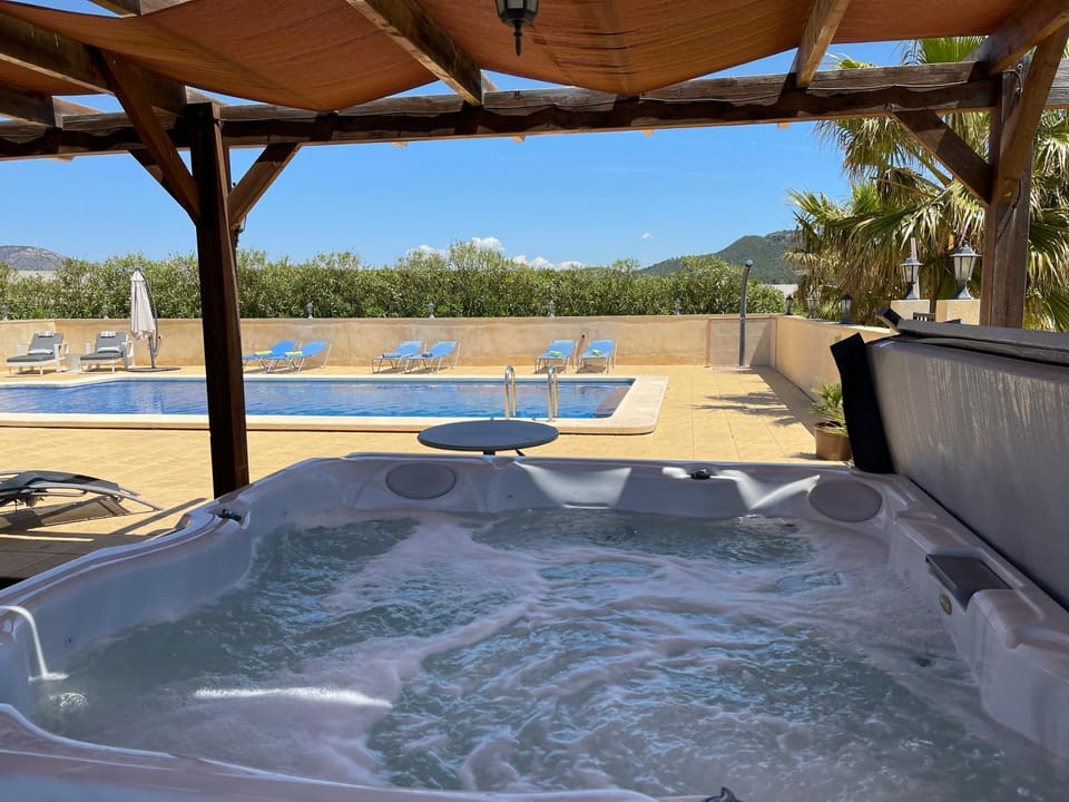 Hot Tub