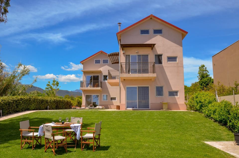 Maison de la mer House in Peloponnese, Western Greece and the Ionian