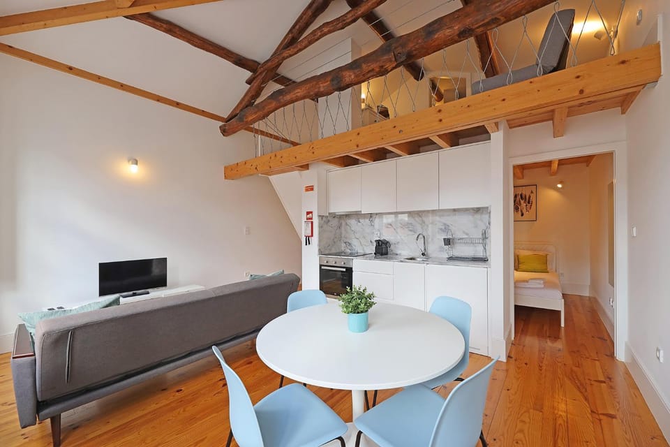 FLH Porto Santa Catarina Duplex Apartment in Porto