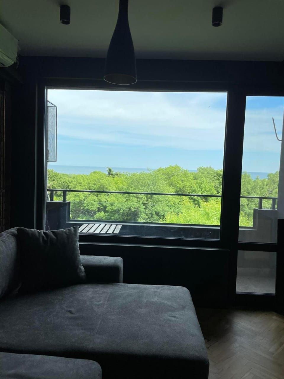 Living room, Sea view
