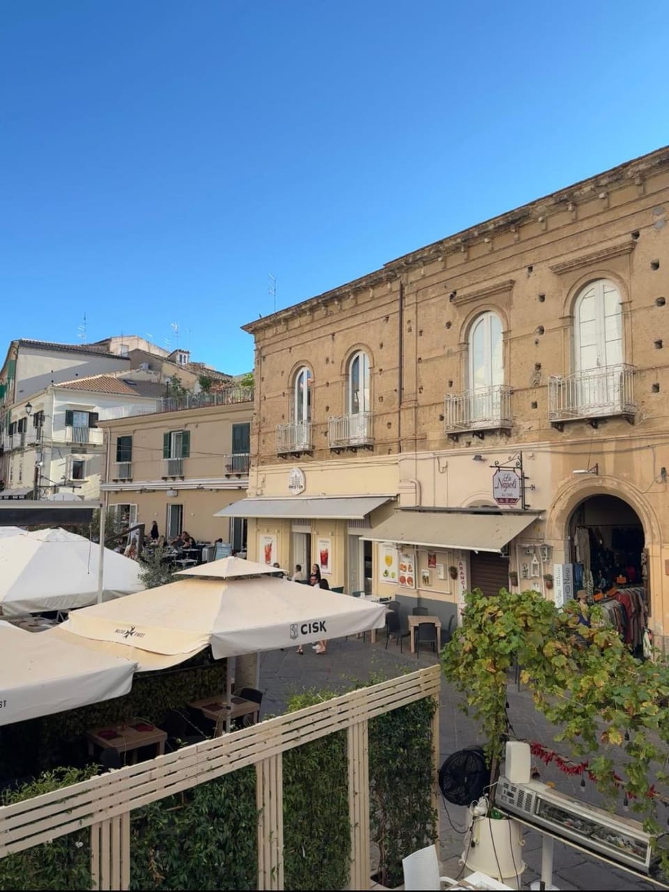 Property building, Restaurant/places to eat, City view