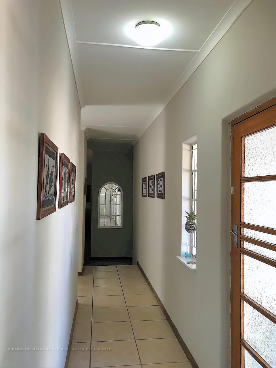 Facade/entrance, View (from property/room)