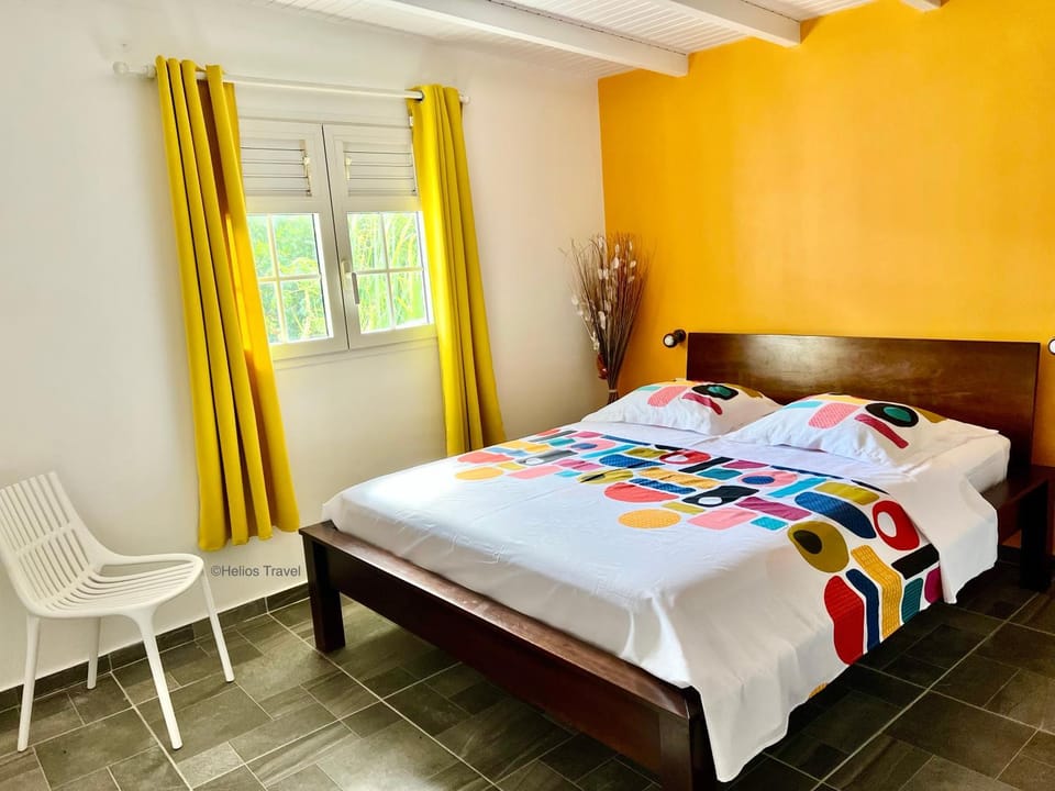 Bed, Photo of the whole room, Bedroom, air conditioner