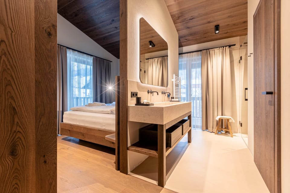 Bed, Bathroom, Bedroom, towels, wardrobe