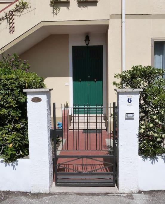 Casa Rosa Marina di Cecina House in Cecina