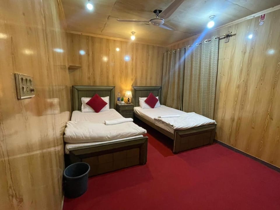 Ringachan Guest House & Restaurant Hotel in Pakistan