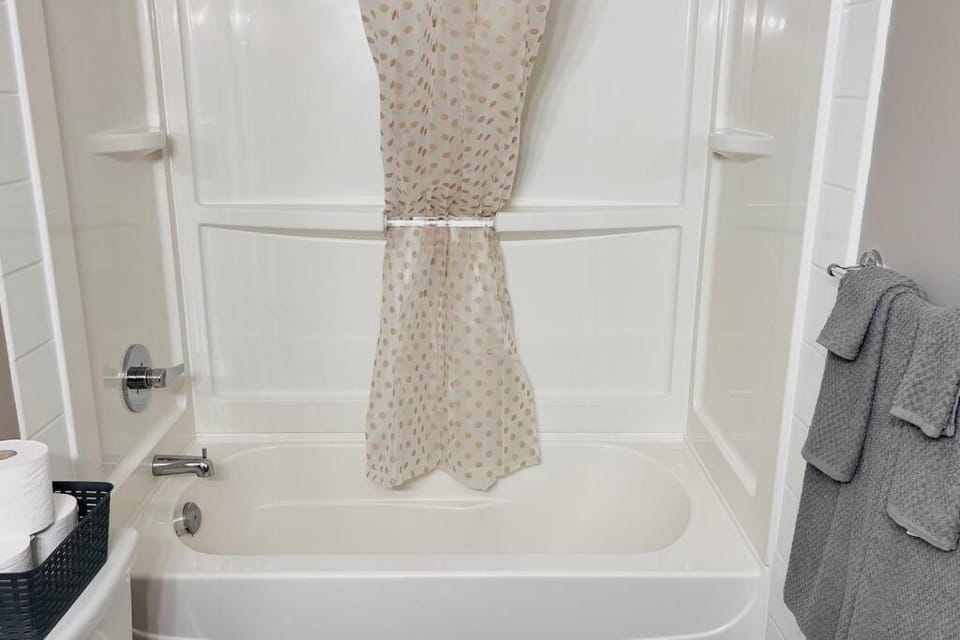 Spacious 2-bedroom apartment Apartment in Camrose