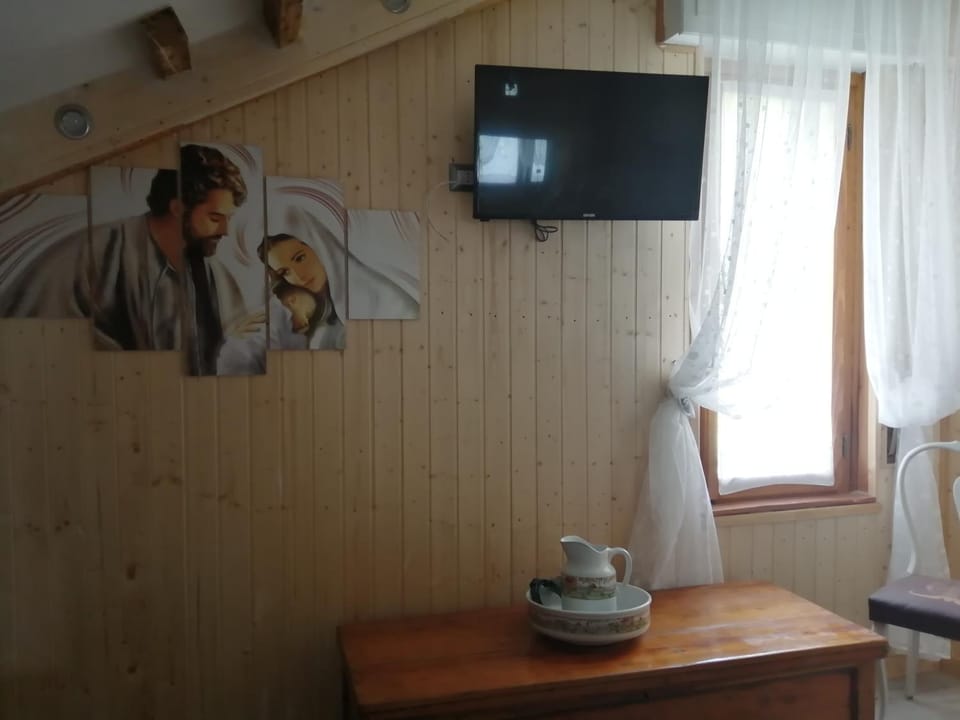 CA' DU PINZER House in Liguria