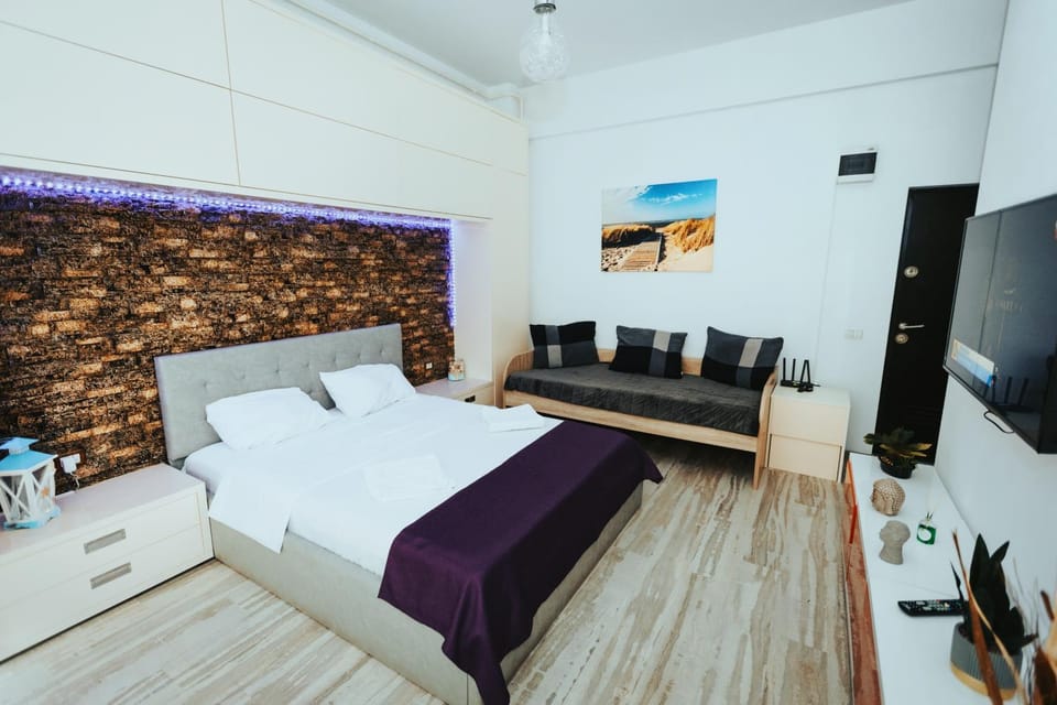 Lakeside Studio Mamaia Central Apartment in Constanta