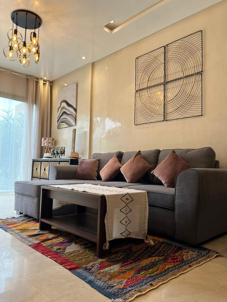Communal lounge/ TV room, TV and multimedia, Living room, Lounge or bar, Seating area, locker, locker