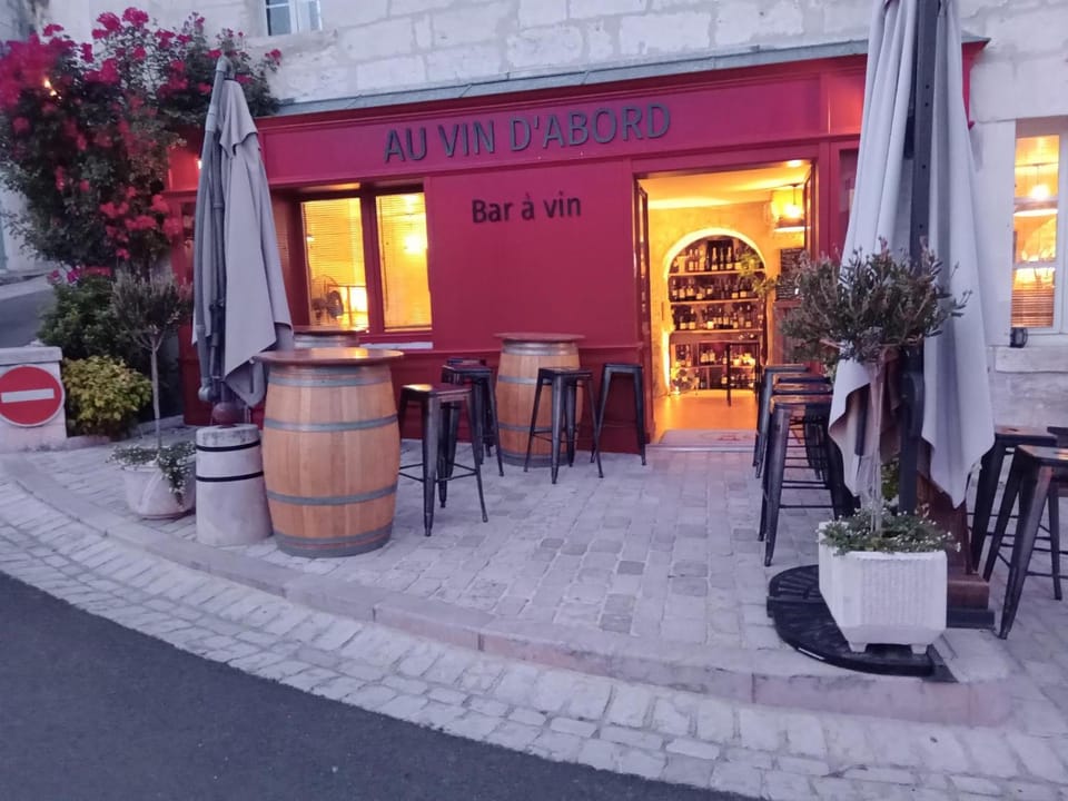 Gite Magic Couples only one level spacious Gite House in Nouvelle-Aquitaine
