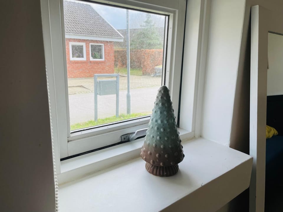 Street view, Quiet street view