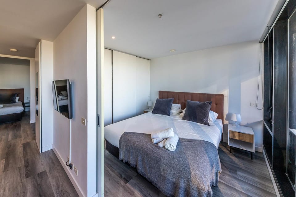 Bedroom, wardrobe