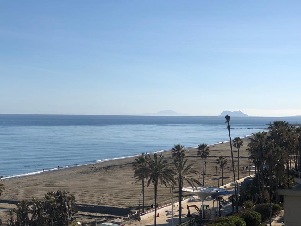 Pepe Beach Vista al Mar Apartment Estepona Apartment in Estepona