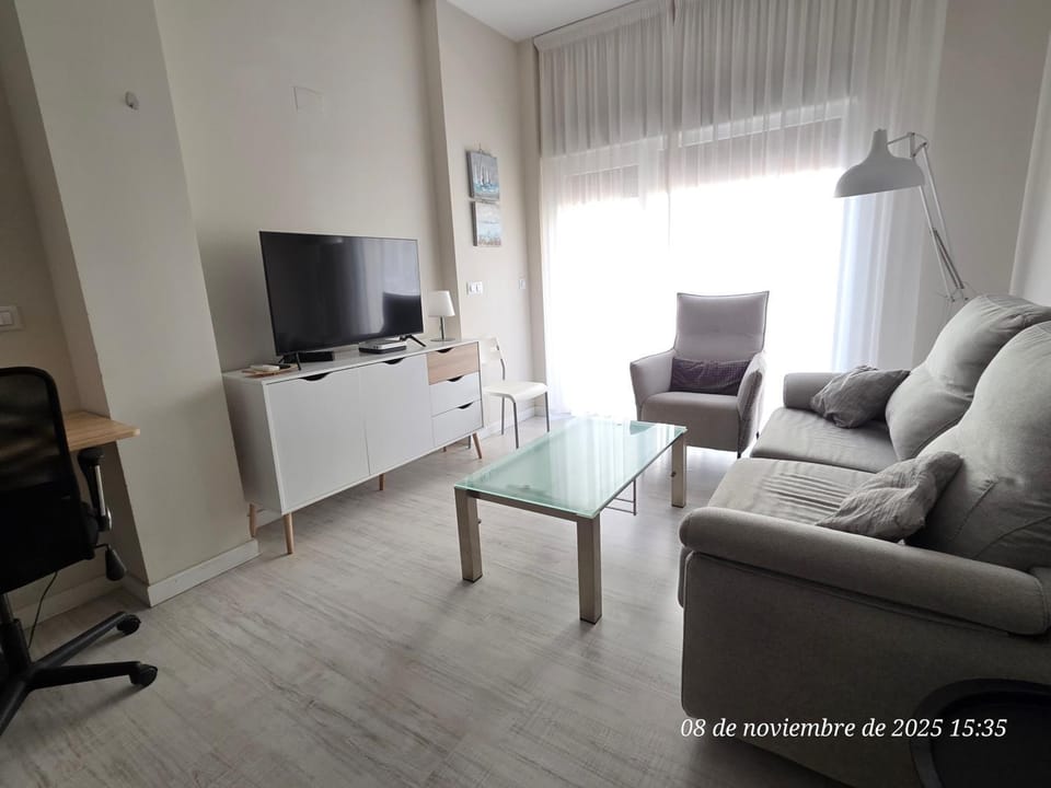 Apartamento en Urbanizacion El Retiro III Apartment in Marina Alta