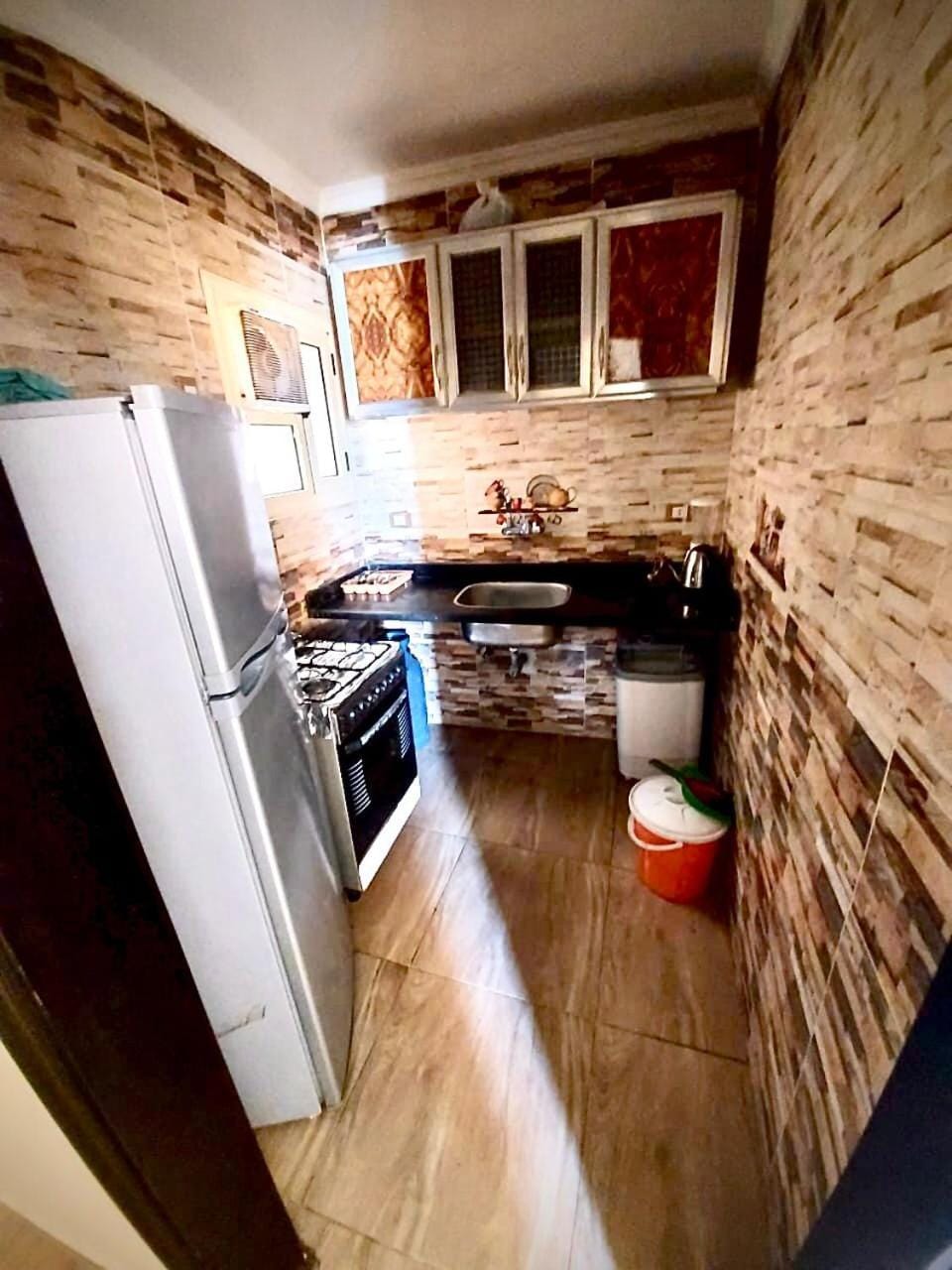 Kitchen or kitchenette, pet friendly, stove