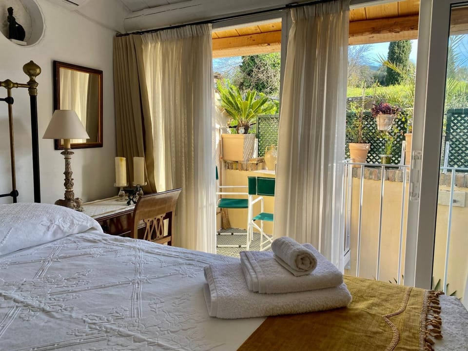 Balcony/Terrace, Bedroom
