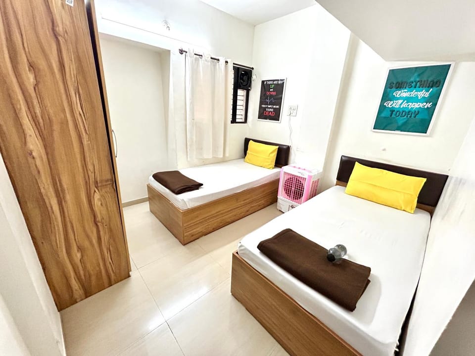 Procida Hostel by Vibe Village Hostel in Pune
