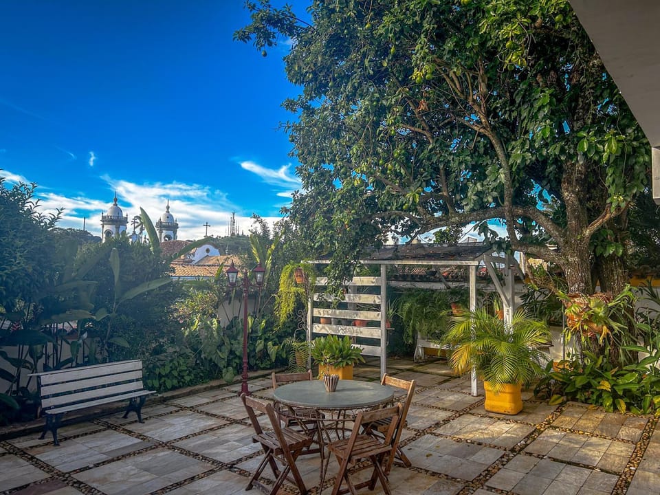 Pousada Casarão Bed and Breakfast in State of Rio de Janeiro