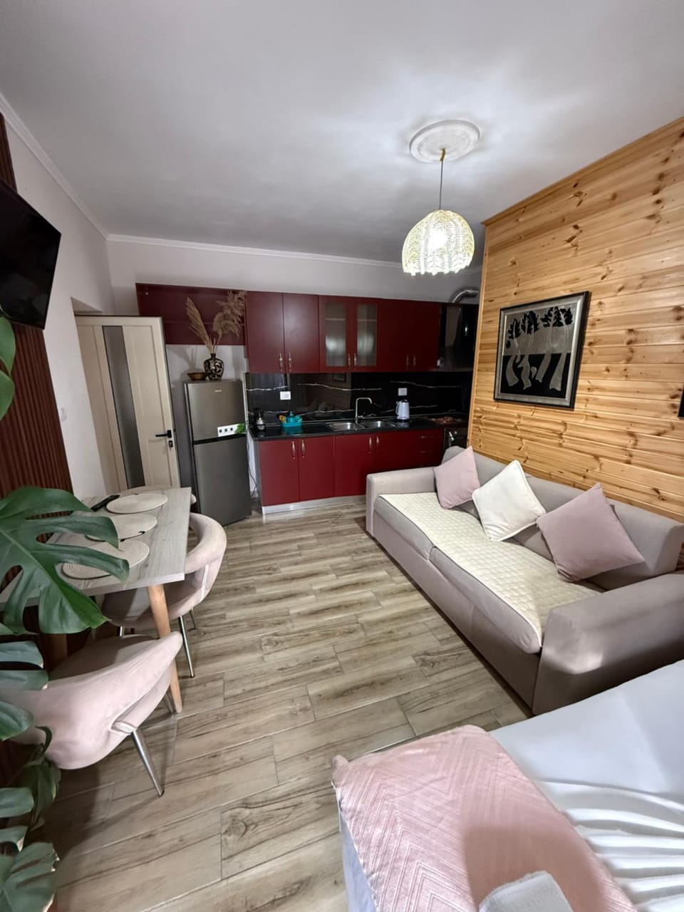 villa Heljos apartaments Bed and Breakfast in Vlorë