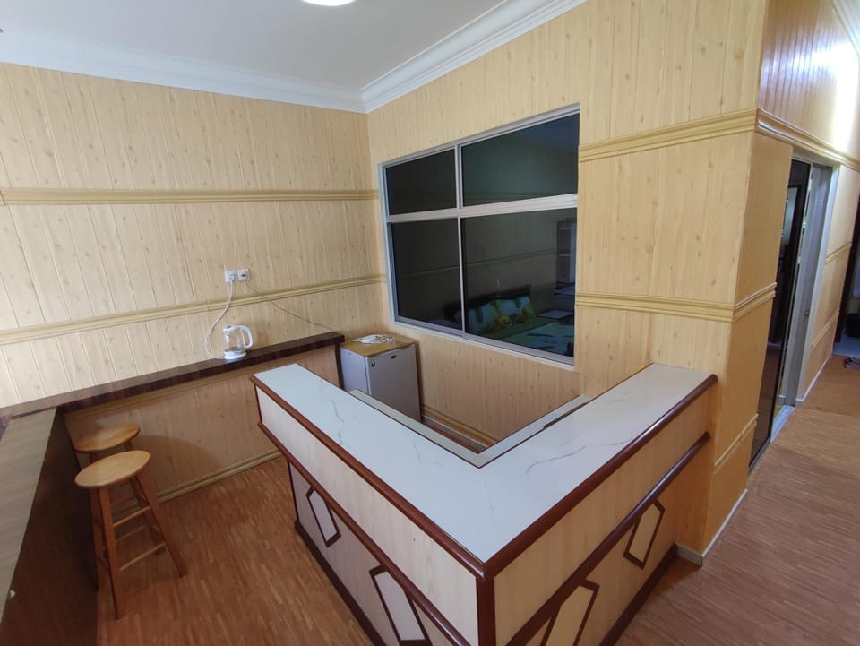 Teluk Batik Beach Apart ment Lumut Sitiawan NO POOL Apartment in Perak