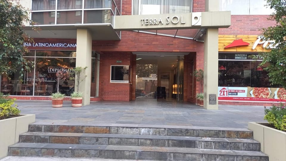Facade/entrance, Property logo or sign
