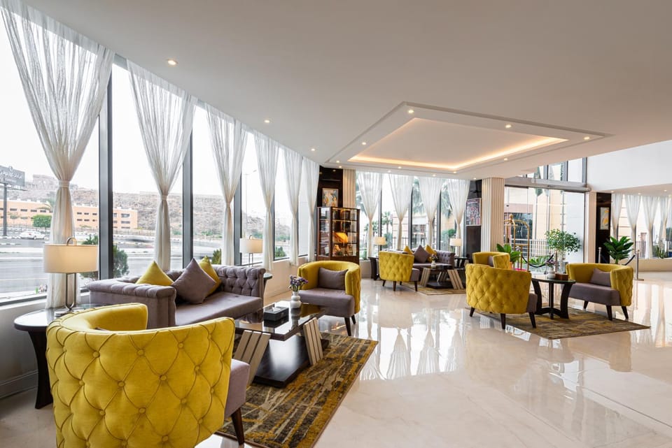 Property building, Lobby or reception, Seating area