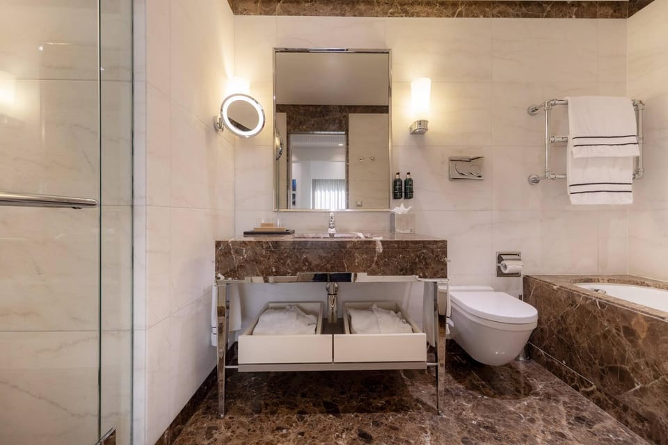Toilet, Bathroom