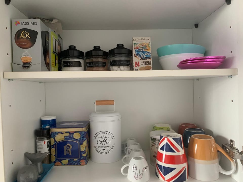 Coffee/tea facilities