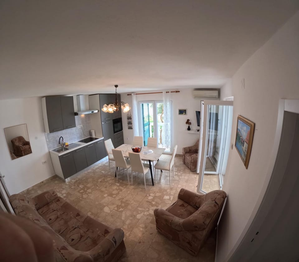 Jadran Apartmani Apartment in Šibenik-Knin County, Croatia