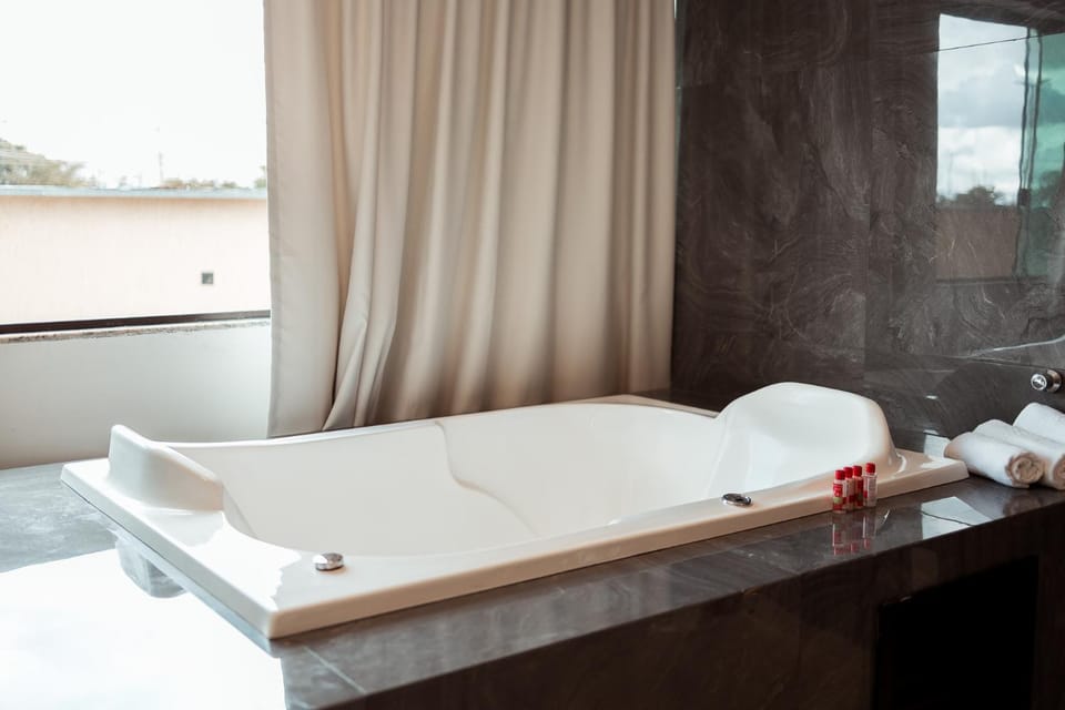 Miami Hotel by H Hotéis - Business Hotel in State of Goiás