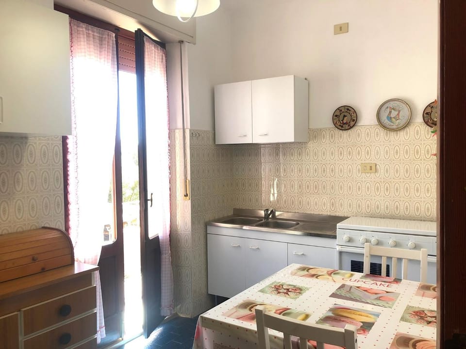 APPARTAMENTO NEL CENTRO DI SANTA TERESA GALLURA Apartment in Santa Teresa Gallura