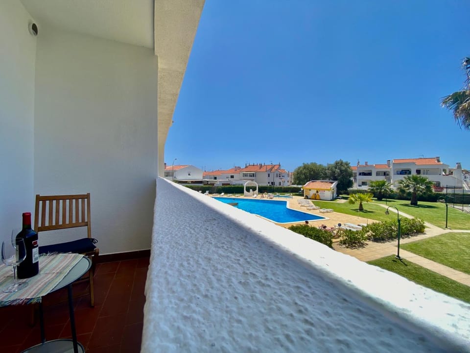 Balcony/Terrace, Garden view, Swimming pool