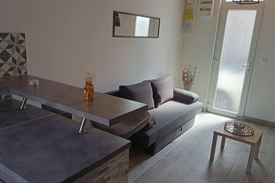 Lounge or bar