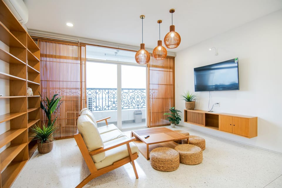 TOKYO 86 PENTHOUSE - Rooftop Garden Central City Apartment in Ho Chi Minh City