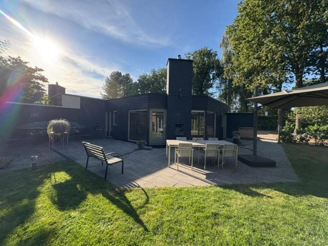 Strandhuisje Ermerzand House in Drenthe (province)