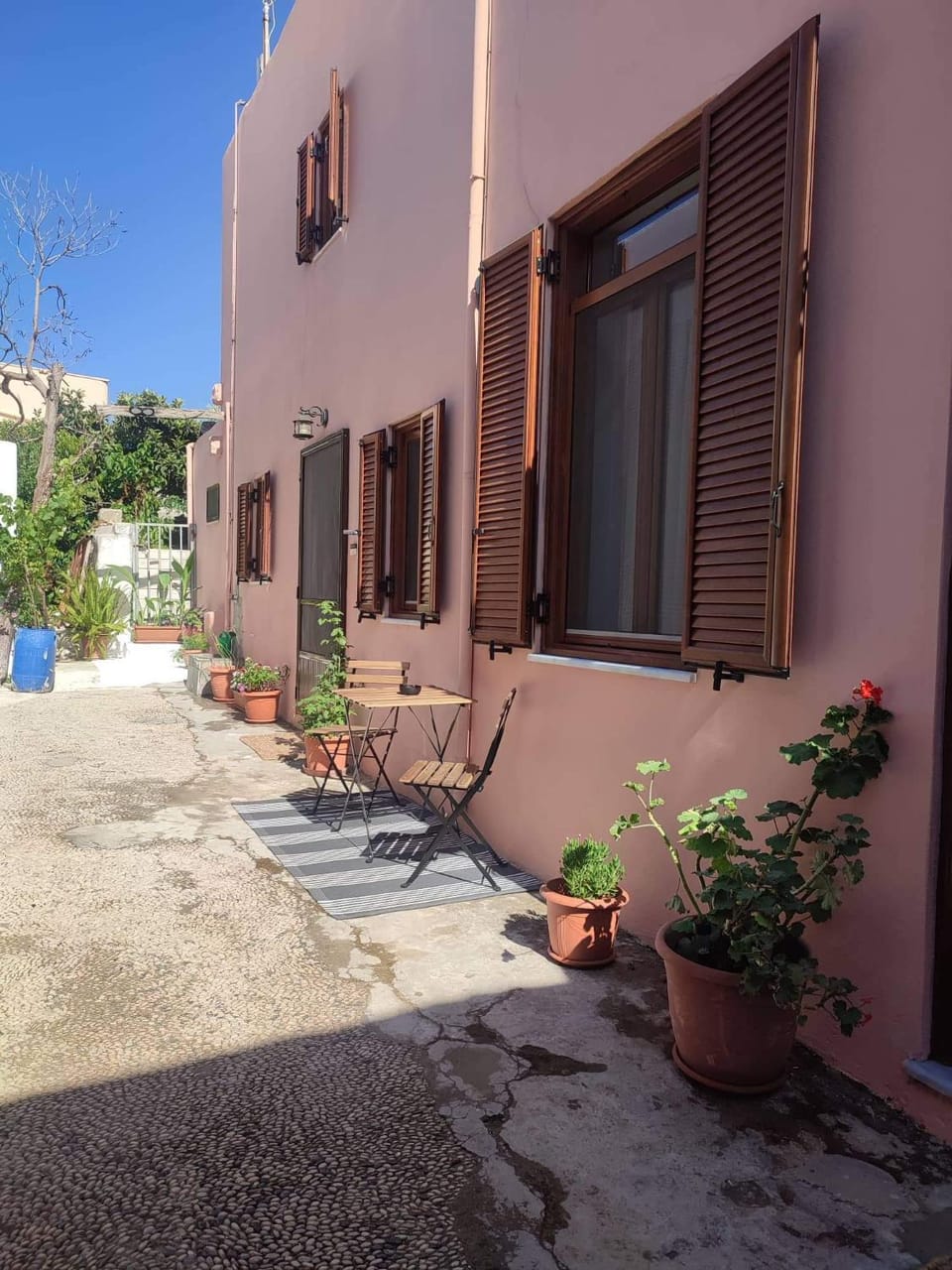 Inner courtyard view