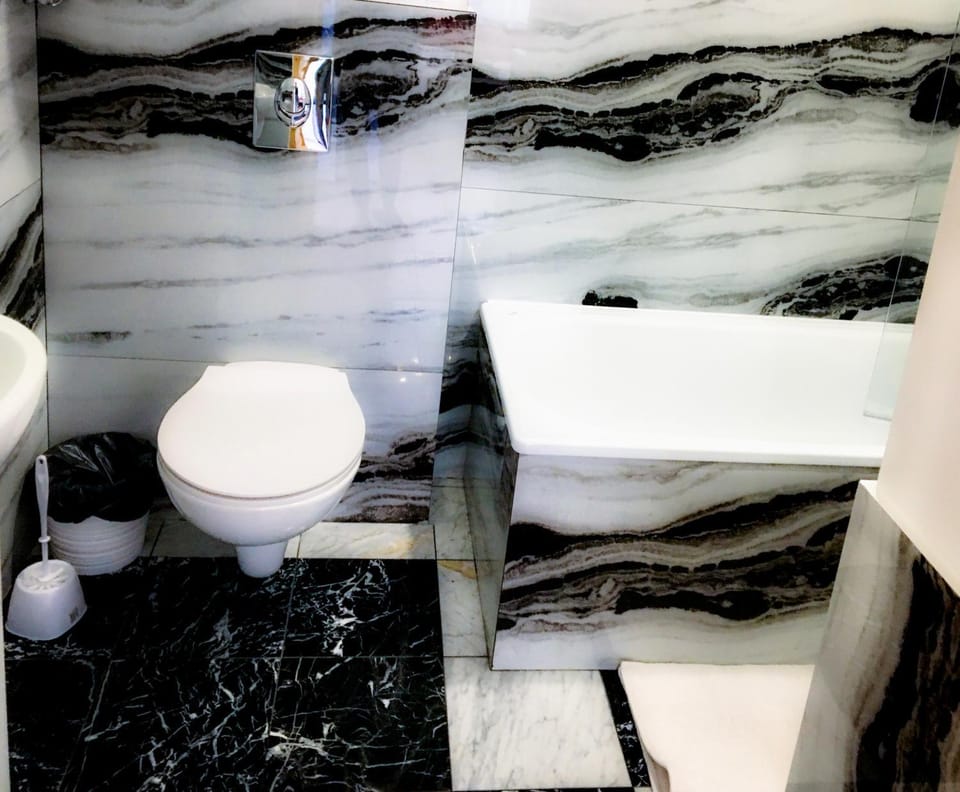 Toilet, Bathroom, Bath