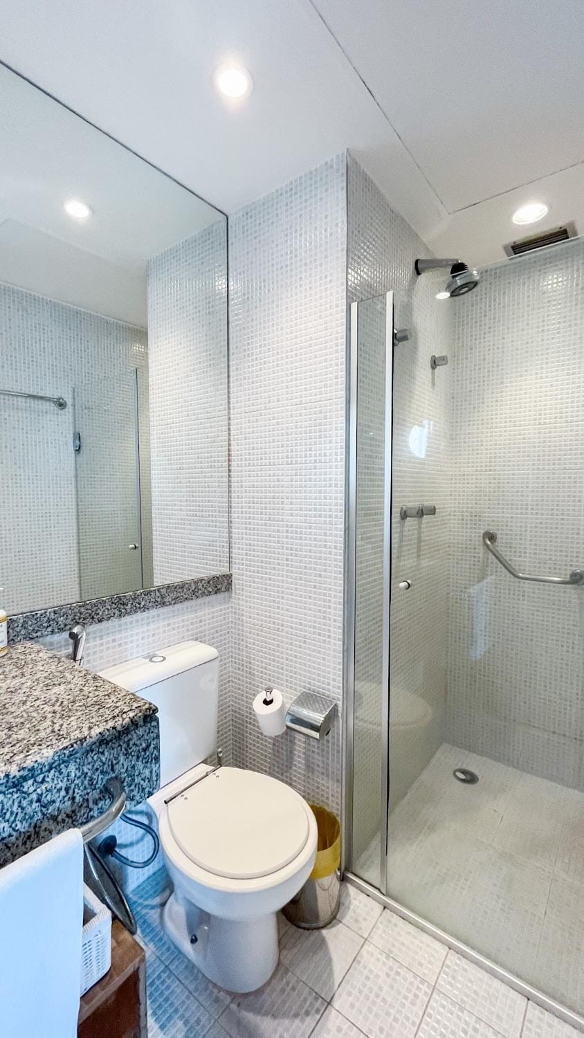 Shower, Toilet, Bathroom