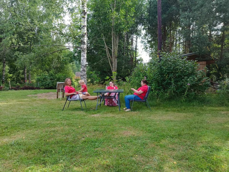 Day, People, Natural landscape, Garden, Garden view, group of guests, Family