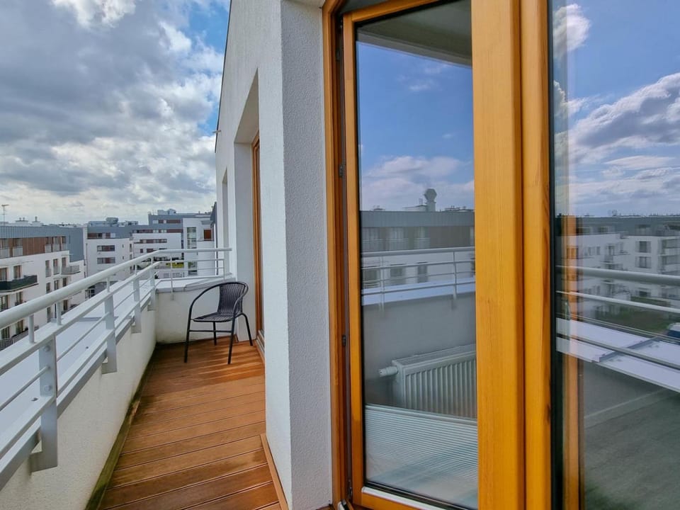 Balcony/Terrace, City view