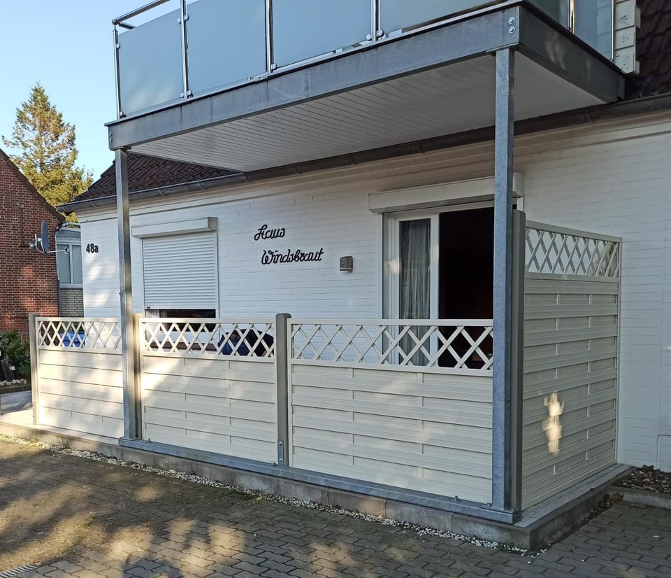 Property building, Balcony/Terrace
