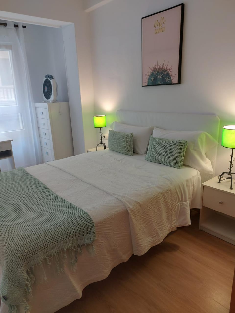 Apartamento junto a la playa de gros ESS02373 Apartment in San Sebastian