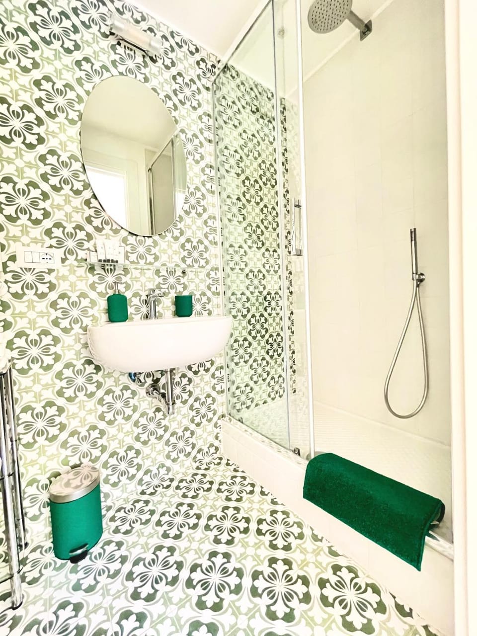 Shower, Bathroom, Photo of the whole room