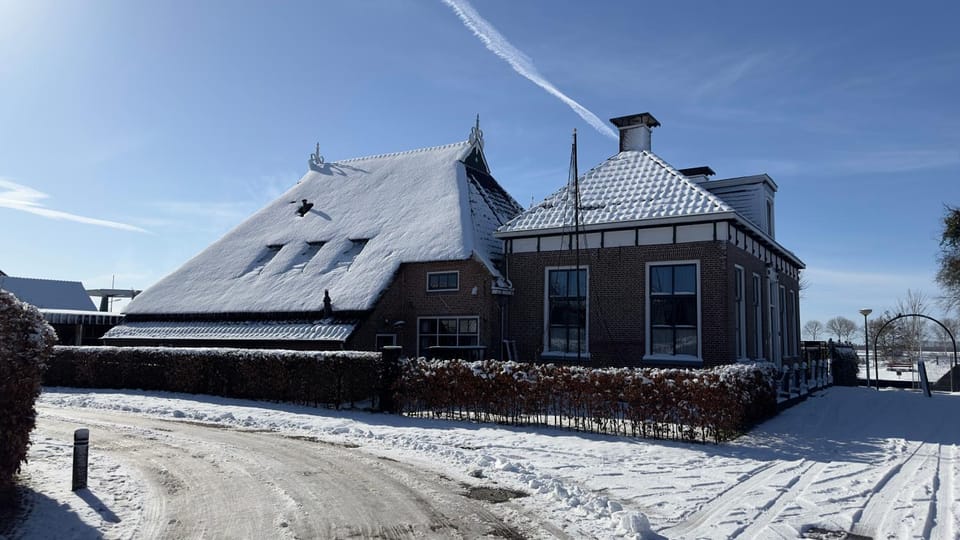 Property building, Day, Winter