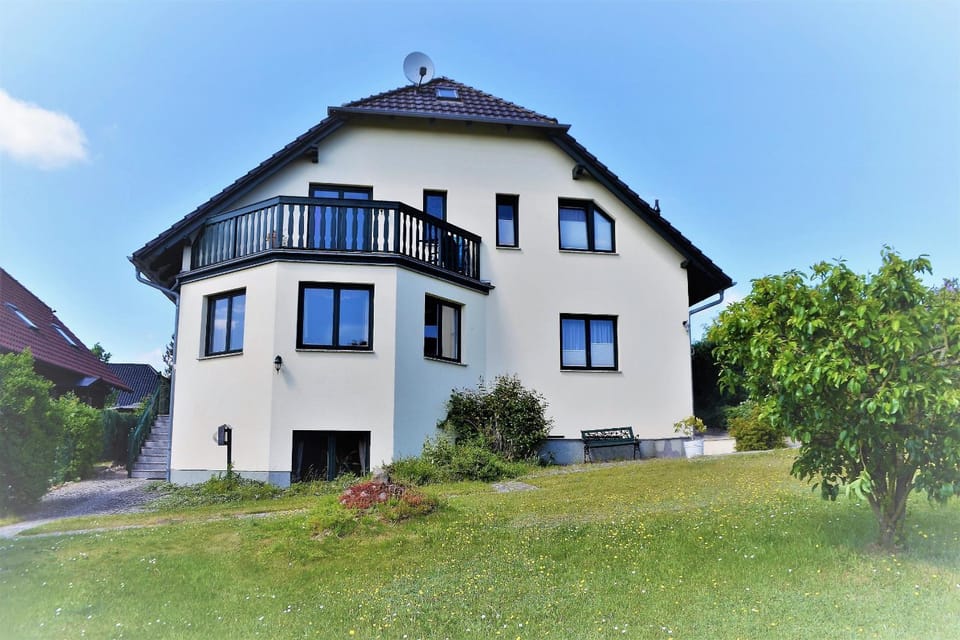 Property building, Balcony/Terrace