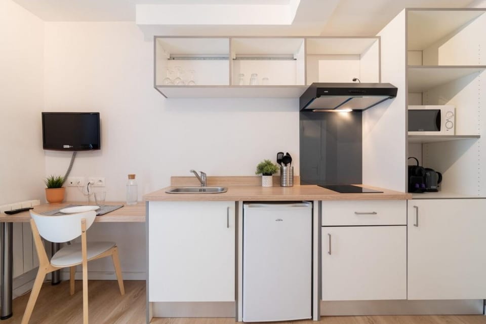 Lille Hypercentre / Gares - Superbe studio équipé Apartment in Lille