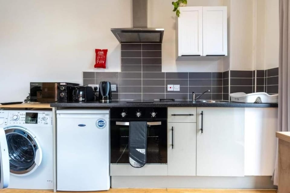 L1 Liverpool Studio Near Albert Dock & M&S Arena Apartment in Liverpool