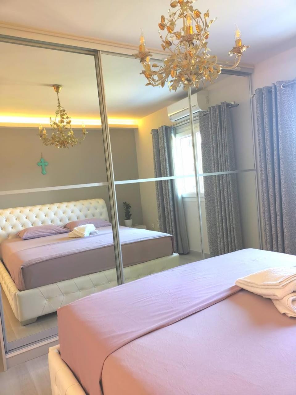 Maro the fox Apartment in Corfu