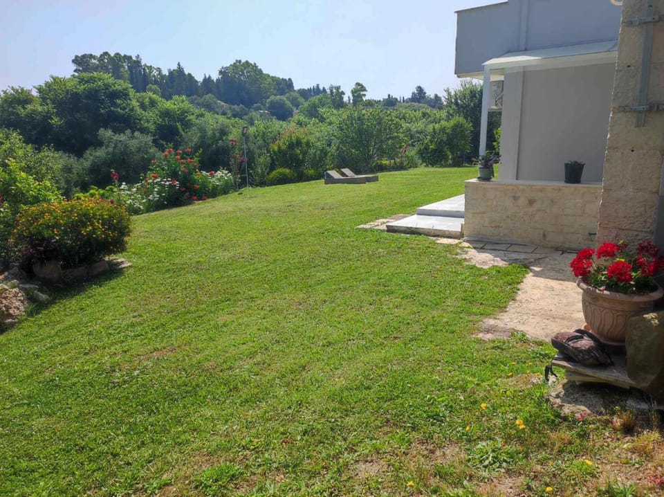 Maro the fox Apartment in Corfu